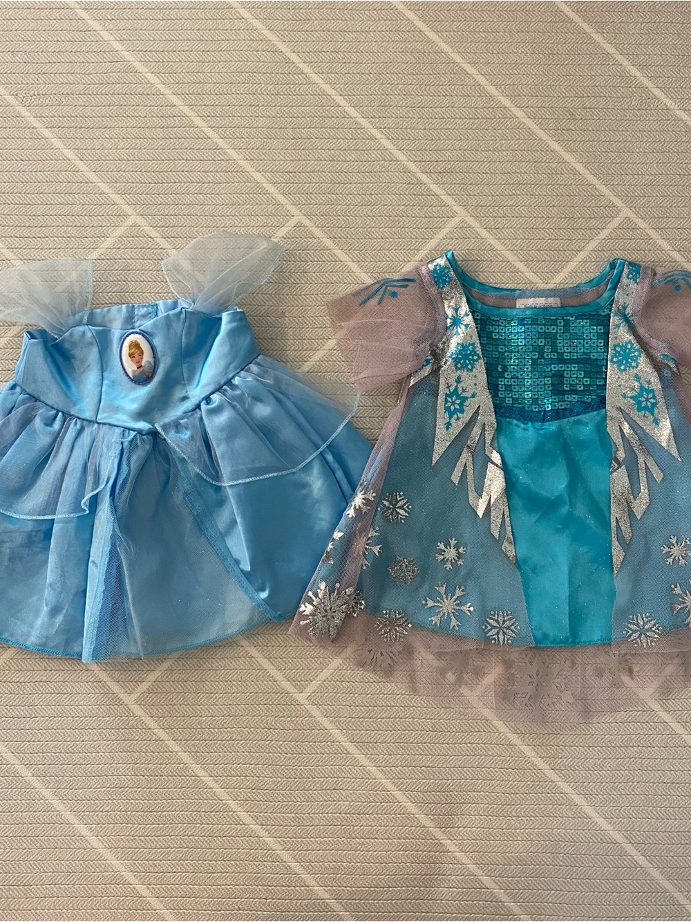 Build-A-Bear Frozen Dress & Cinderella Dress Bundle